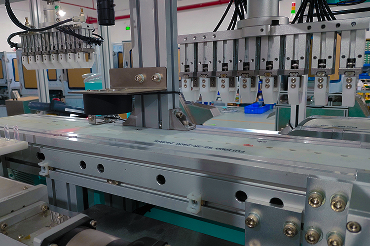 反映杯自动检测机：精准与高效的医疗检测利器